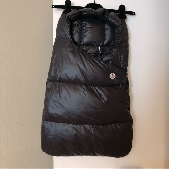 moncler bunting bag